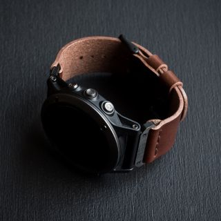 Kožený řemínek dokáže obohatit vzhled vašeho chytrého zařízení. Řemínek nabízí sladění s vaším stylem, a to v šesti...